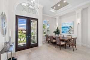 Entryway/Dining Room