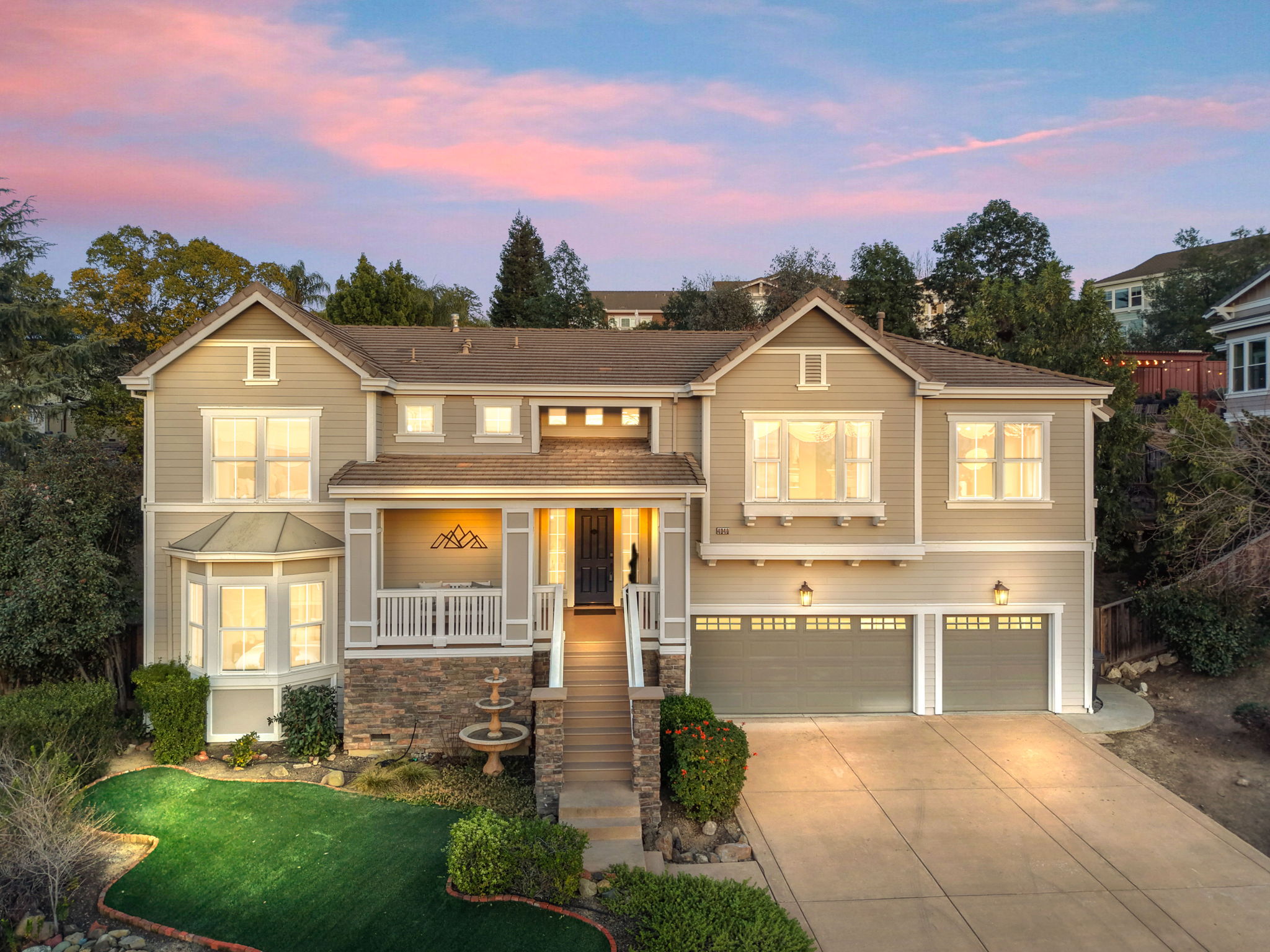 This image has been digitally altered. See original photo.