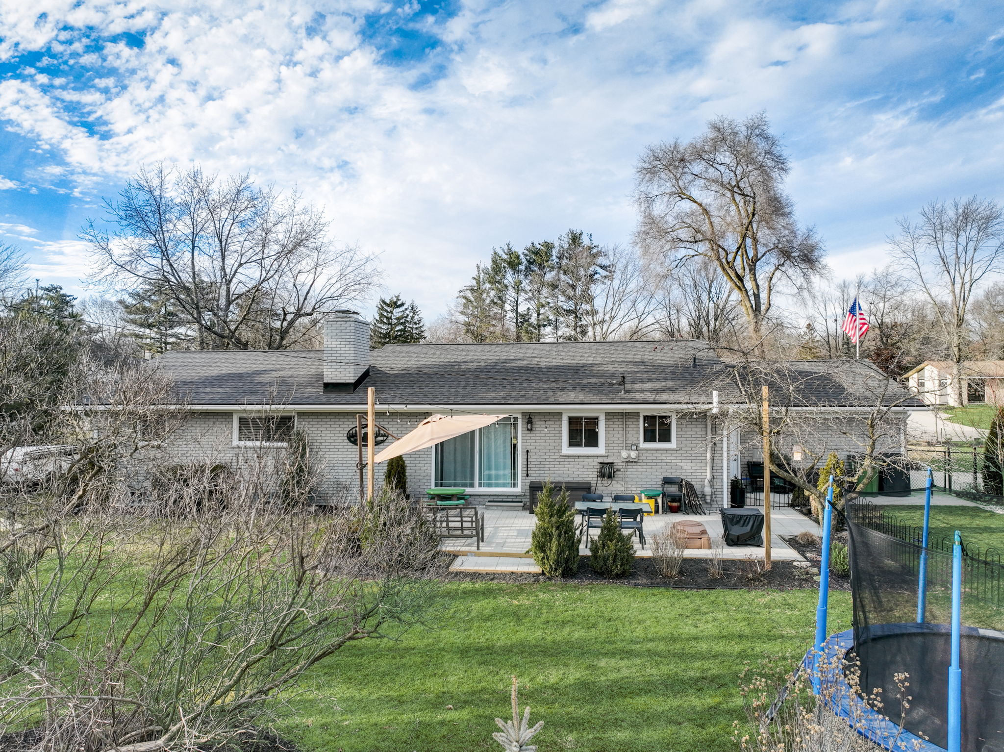 Sandy Creek Dr-043