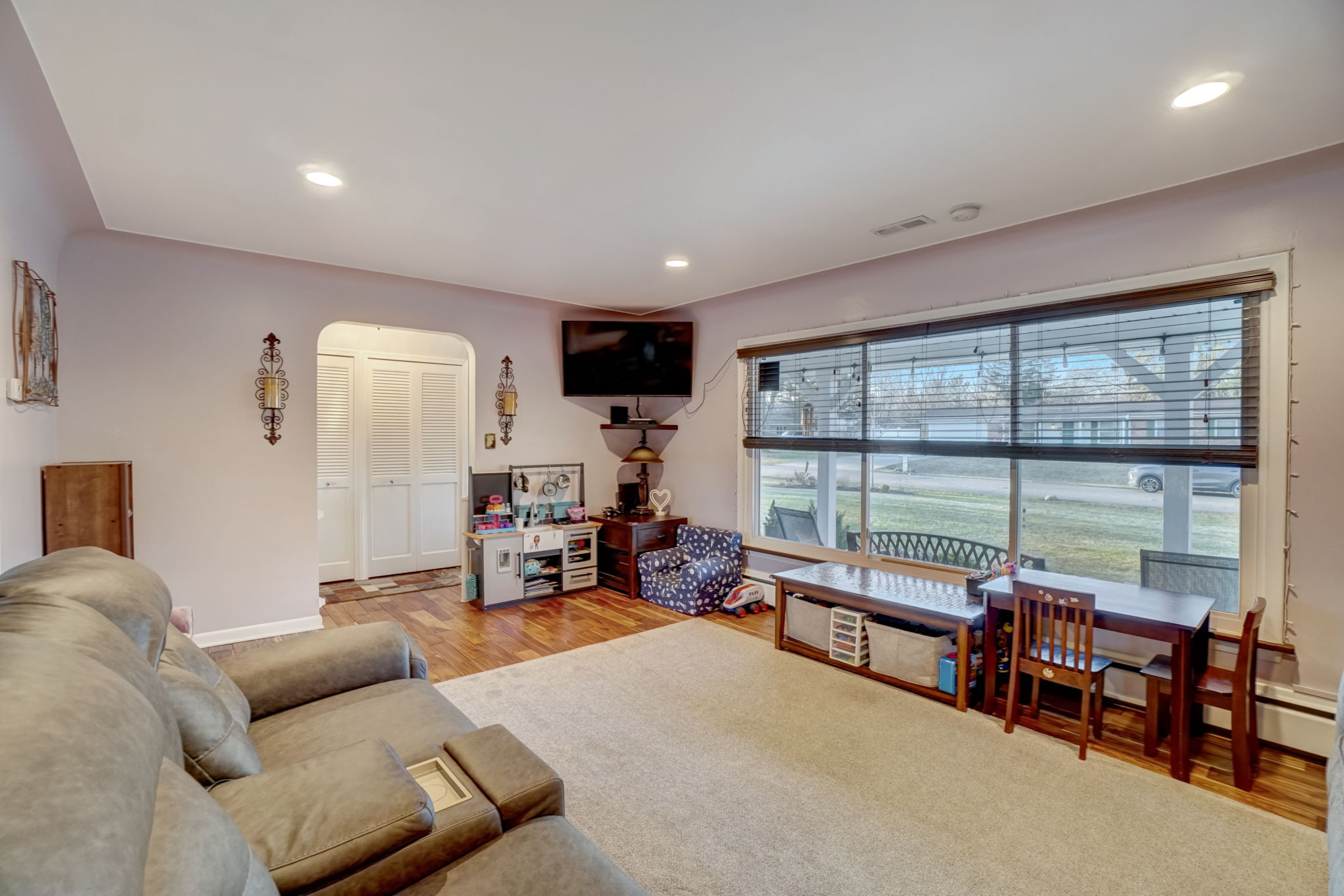 Sandy Creek Dr-006