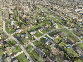 Sandy Creek Dr-057