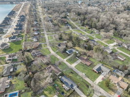 Sandy Creek Dr-054