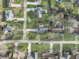 Sandy Creek Dr-058