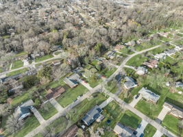 Sandy Creek Dr-052