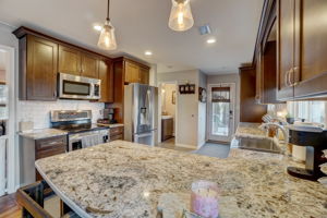 Sandy Creek Dr-012