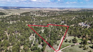 Property Lines are Approximate and not a survey