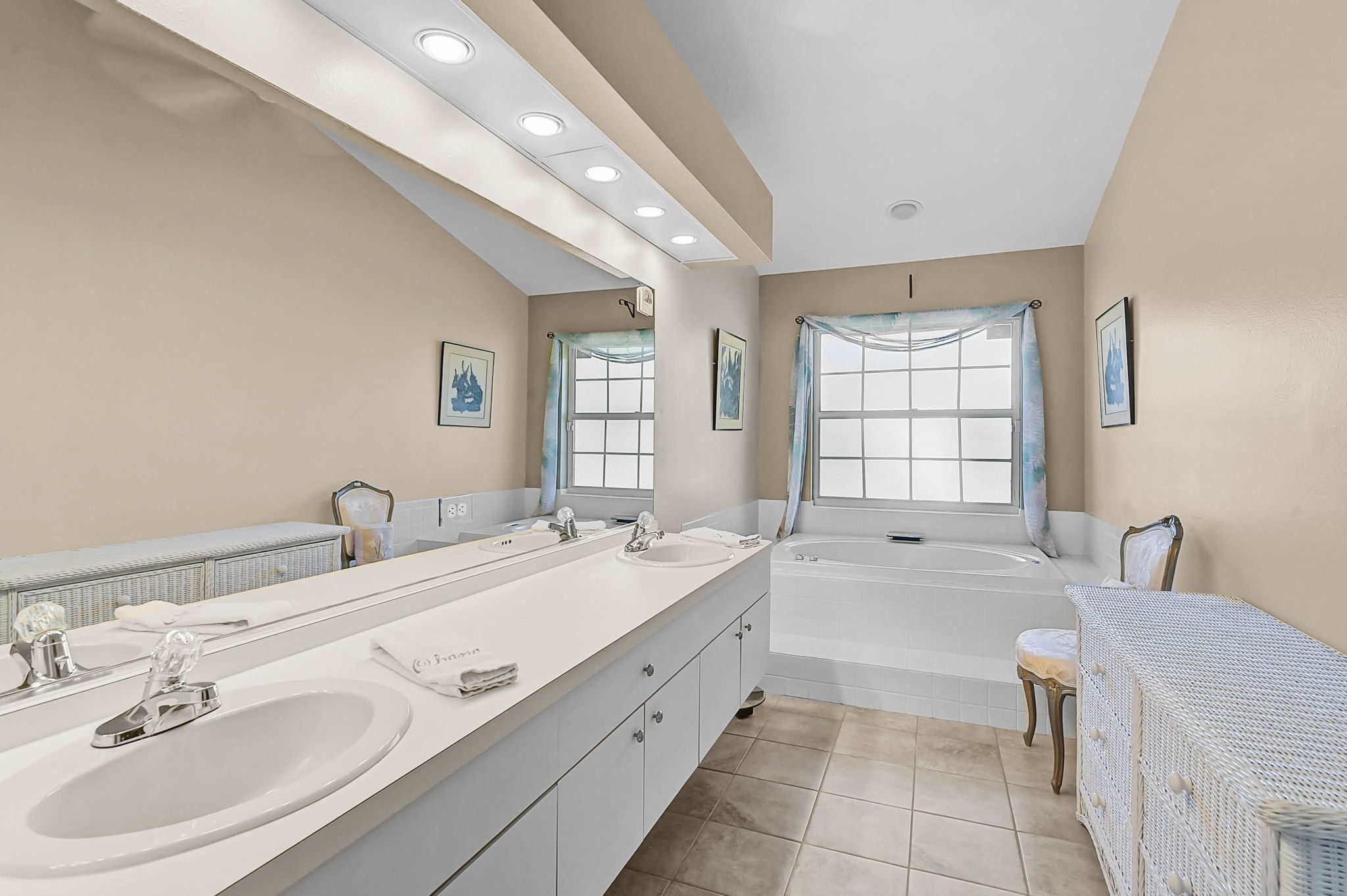 4041 Murfield Dr E-13