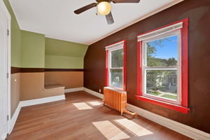  4042 N Kenneth Ave_006