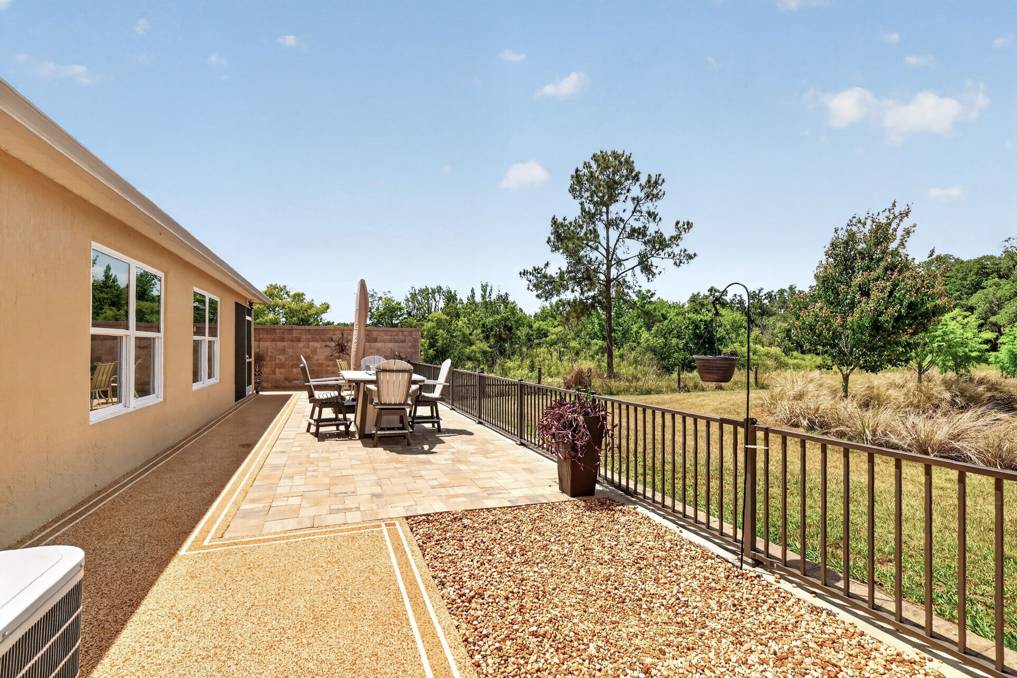 PAVER Patio