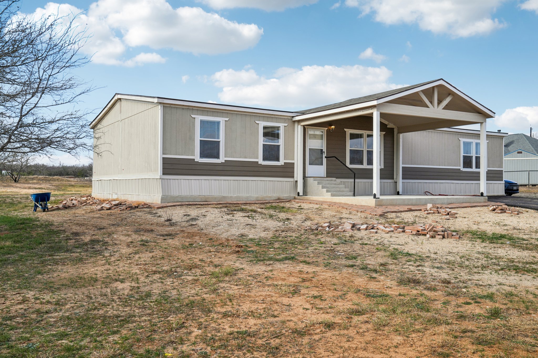 Jakes Colony Rd-S2301-002.jpg