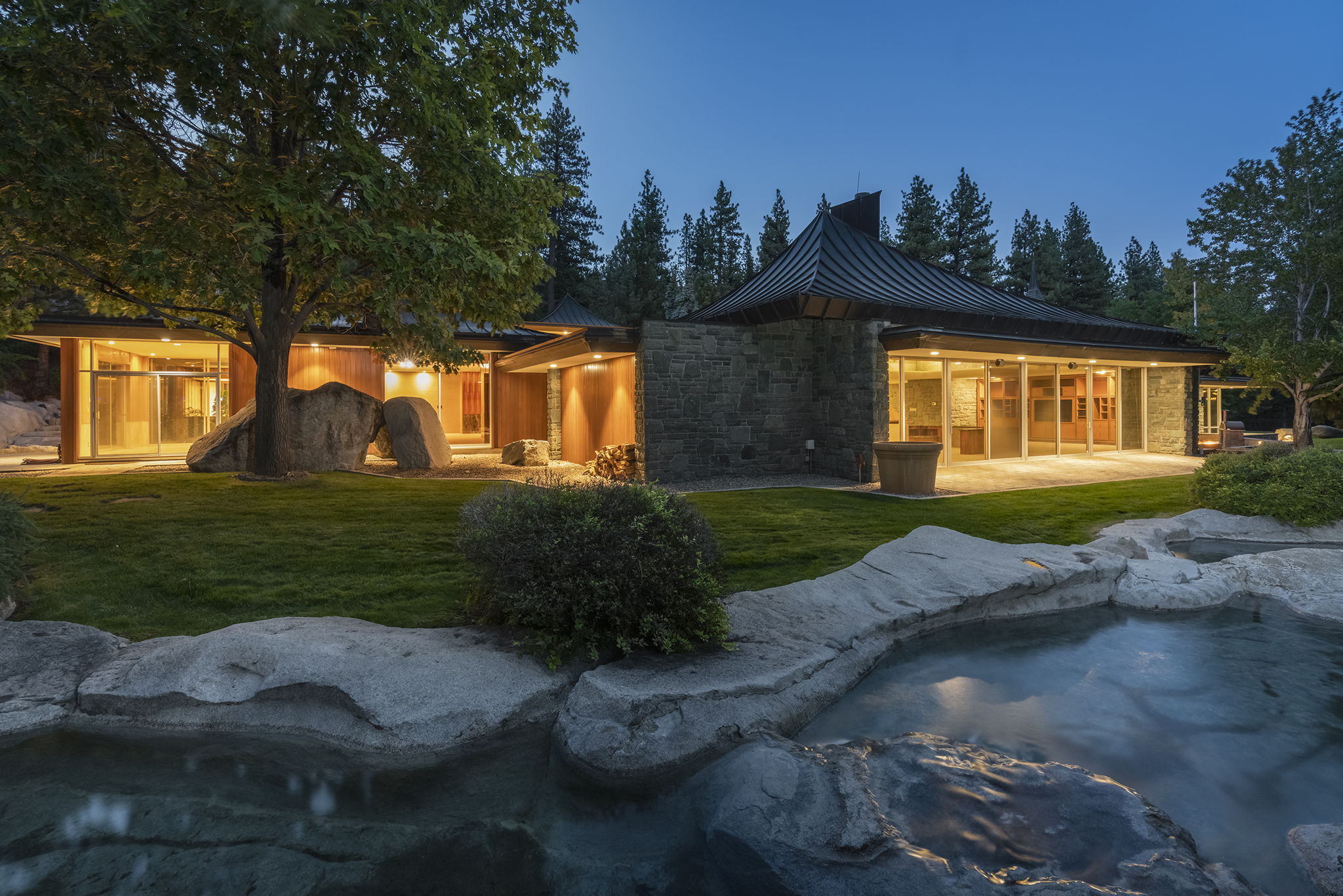 4045 Old Highway 395 Photo 100