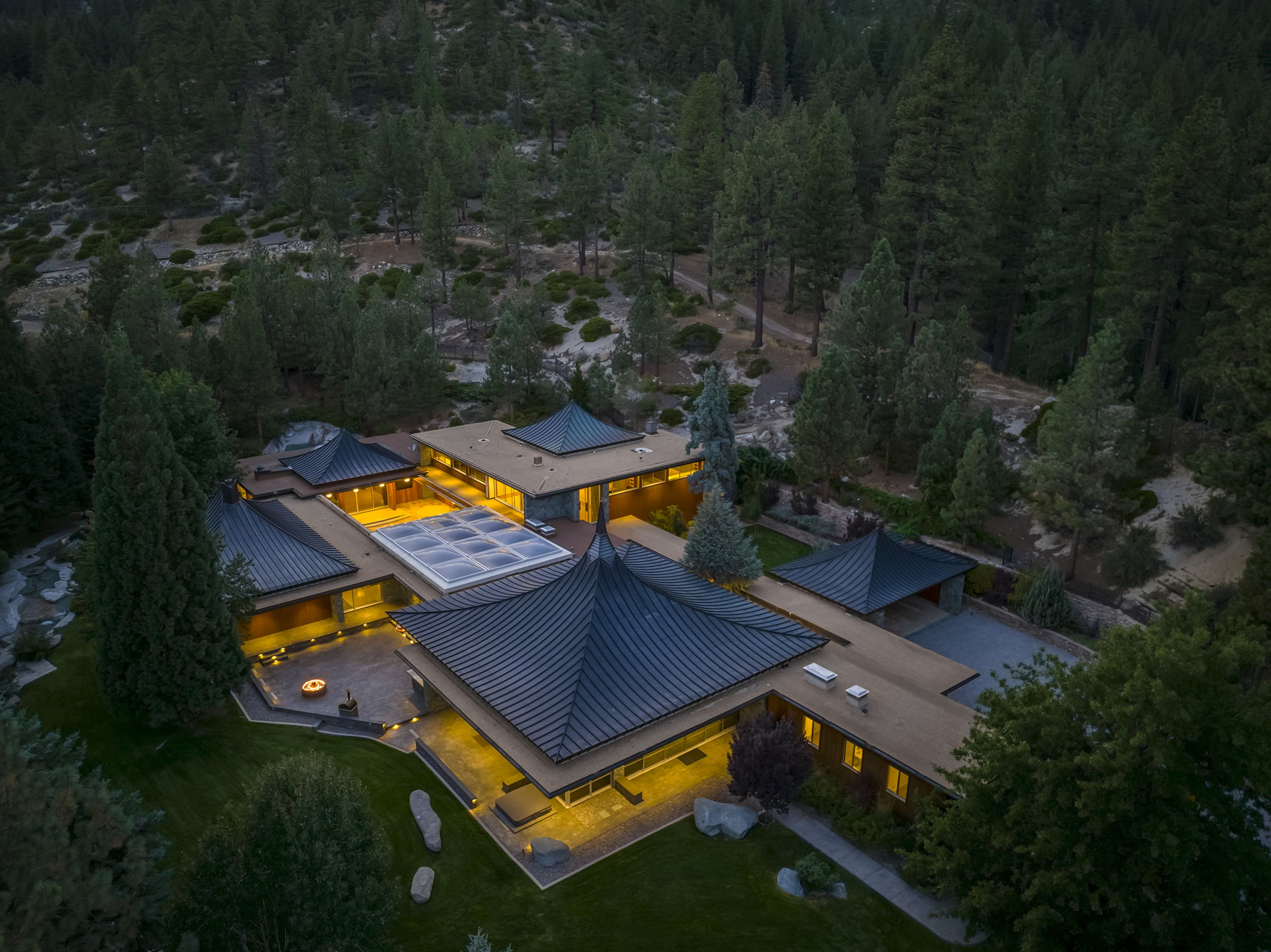 4045 Old Highway 395 Photo 161