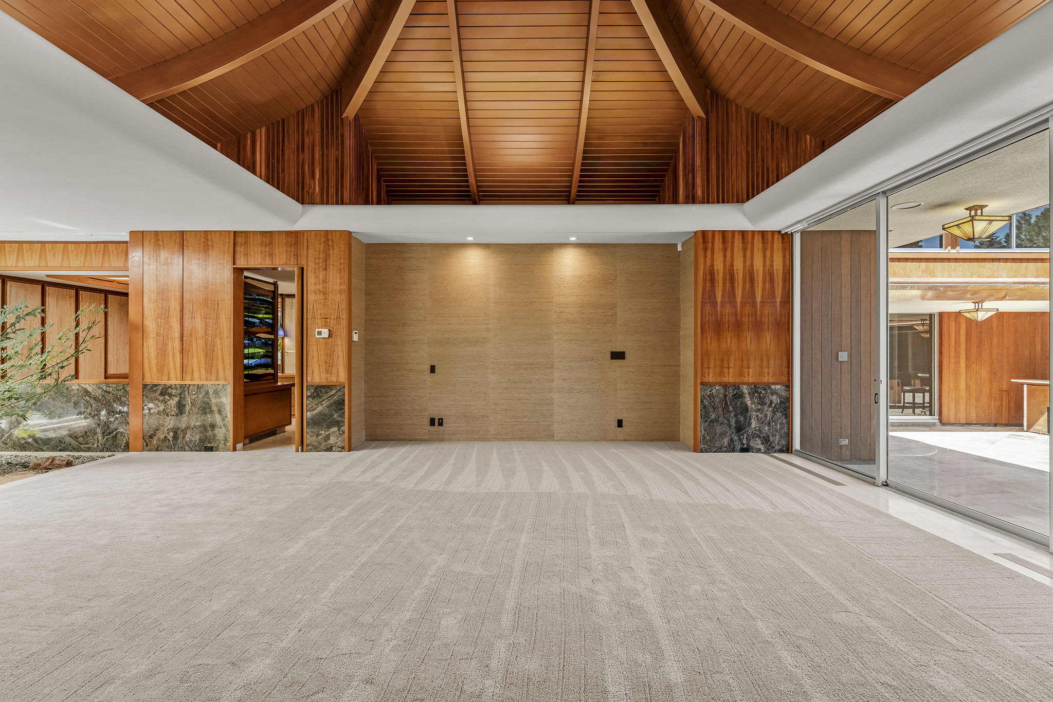 4045 Old Highway 395 Photo 43