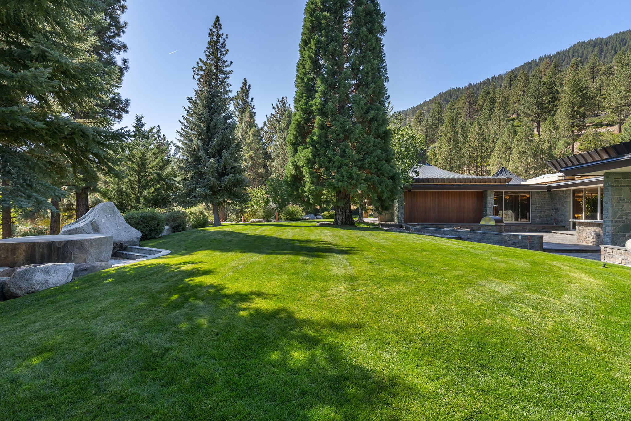 4045 Old Highway 395 Photo 95