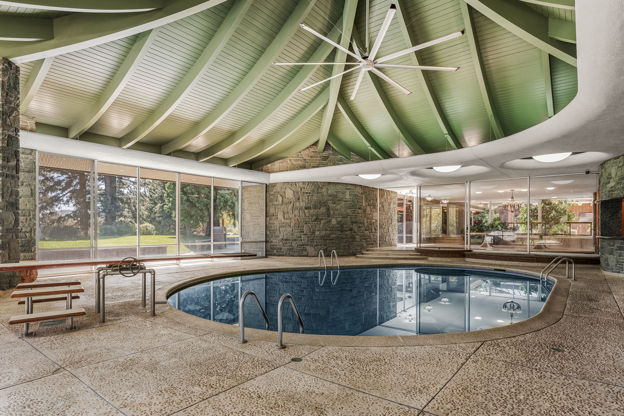 4045 Old Highway 395 Photo 33