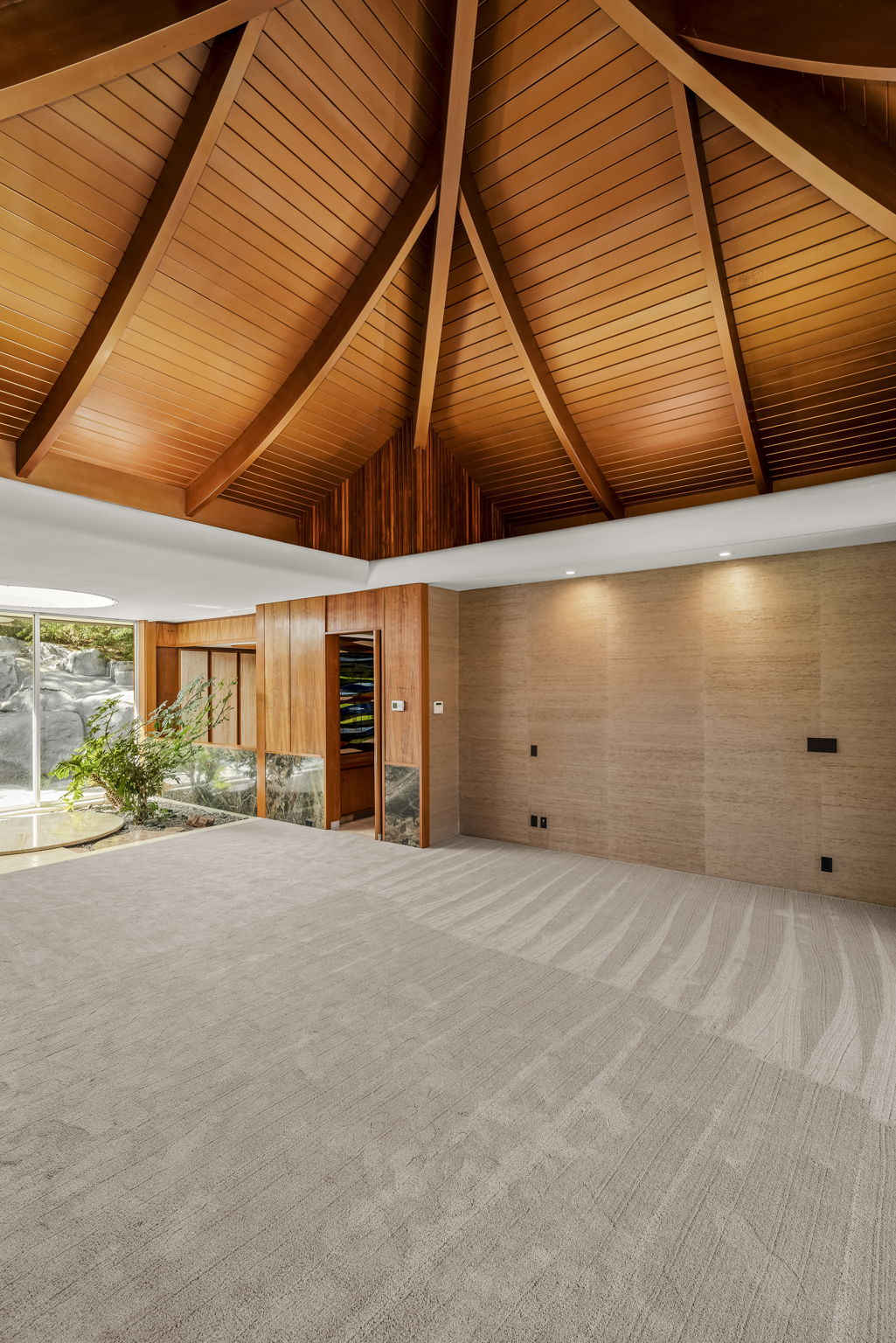 4045 Old Highway 395 Photo 44