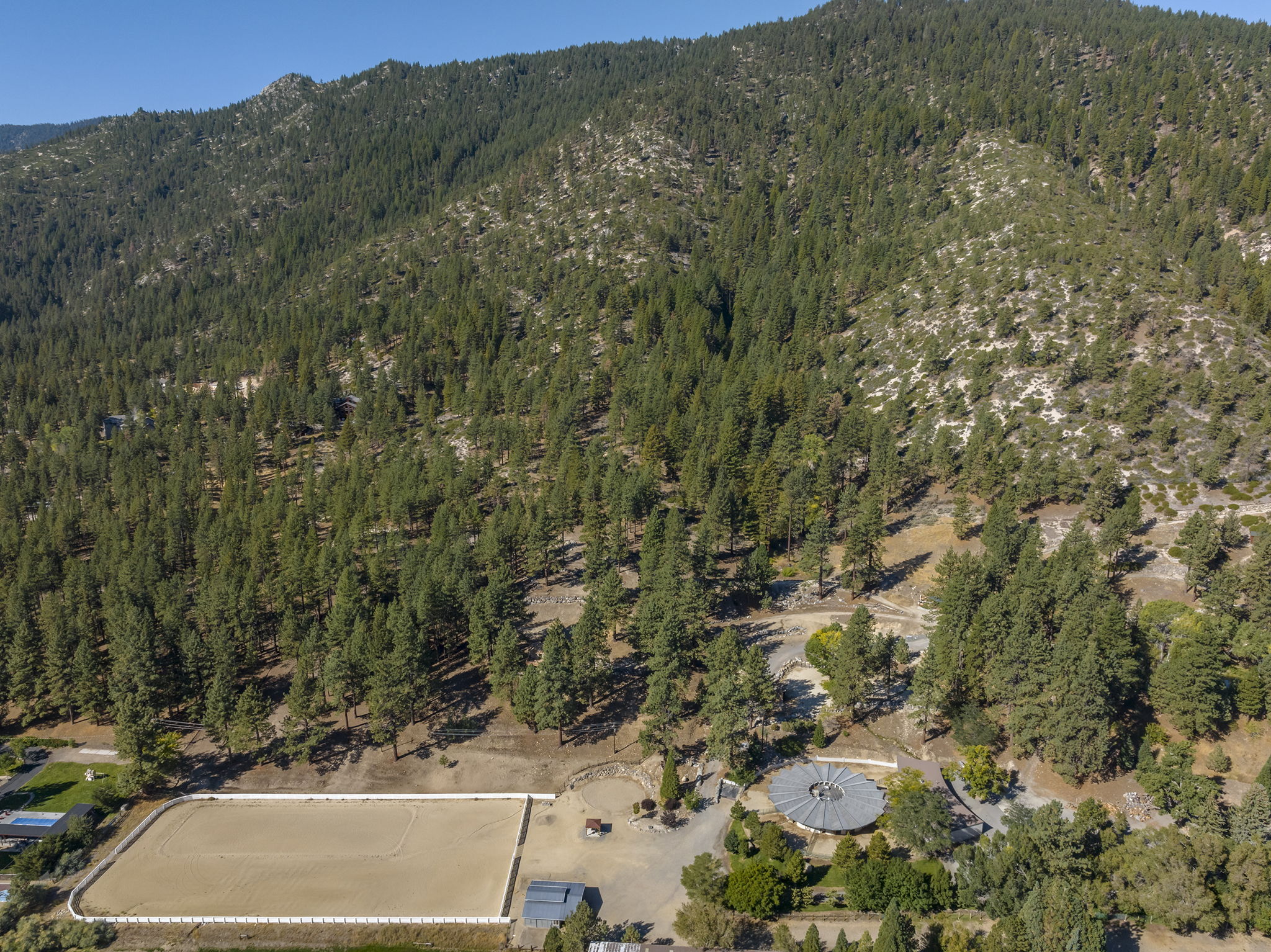 4045 Old Highway 395 Photo 129