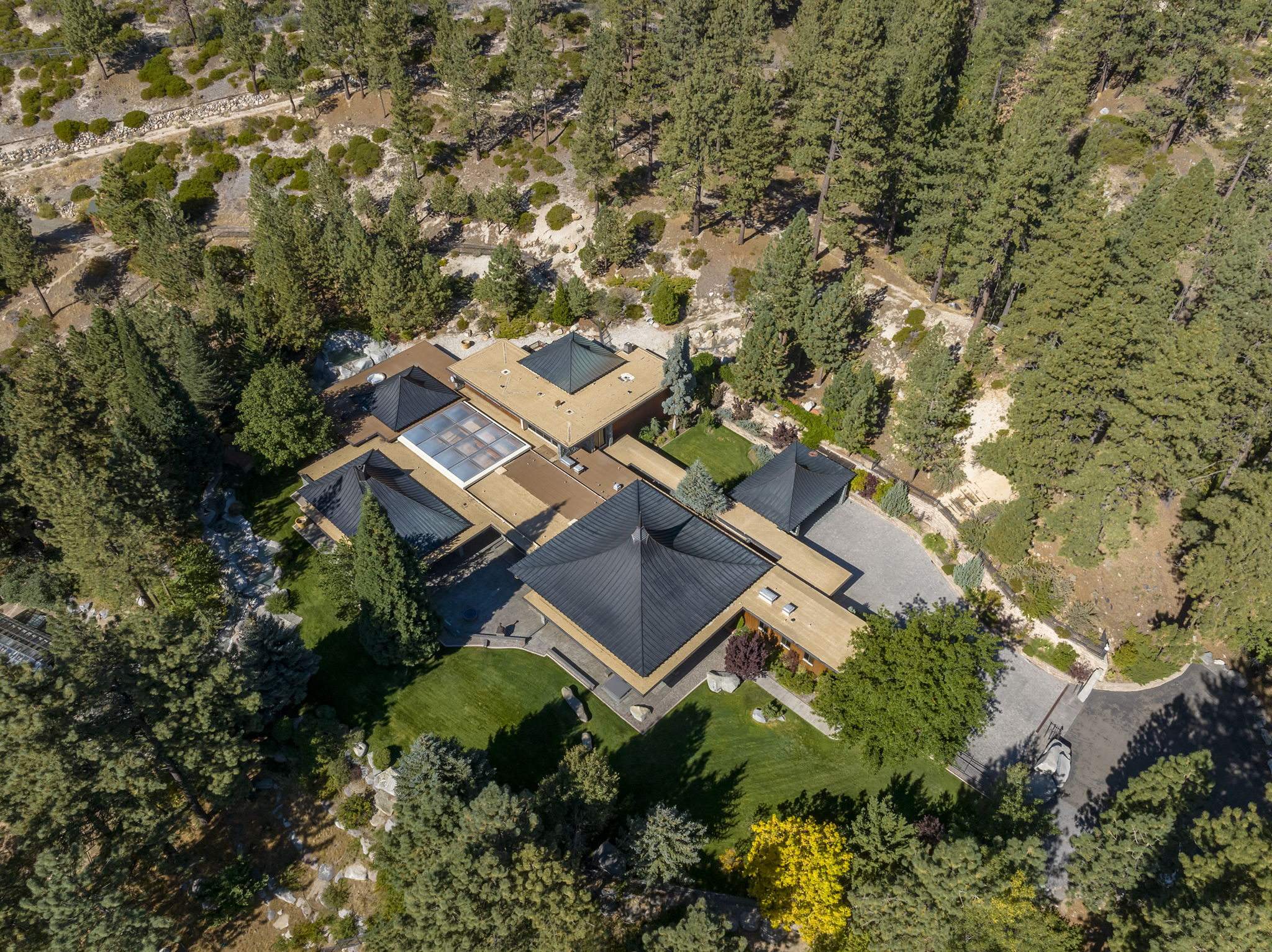 4045 Old Highway 395 Photo 137