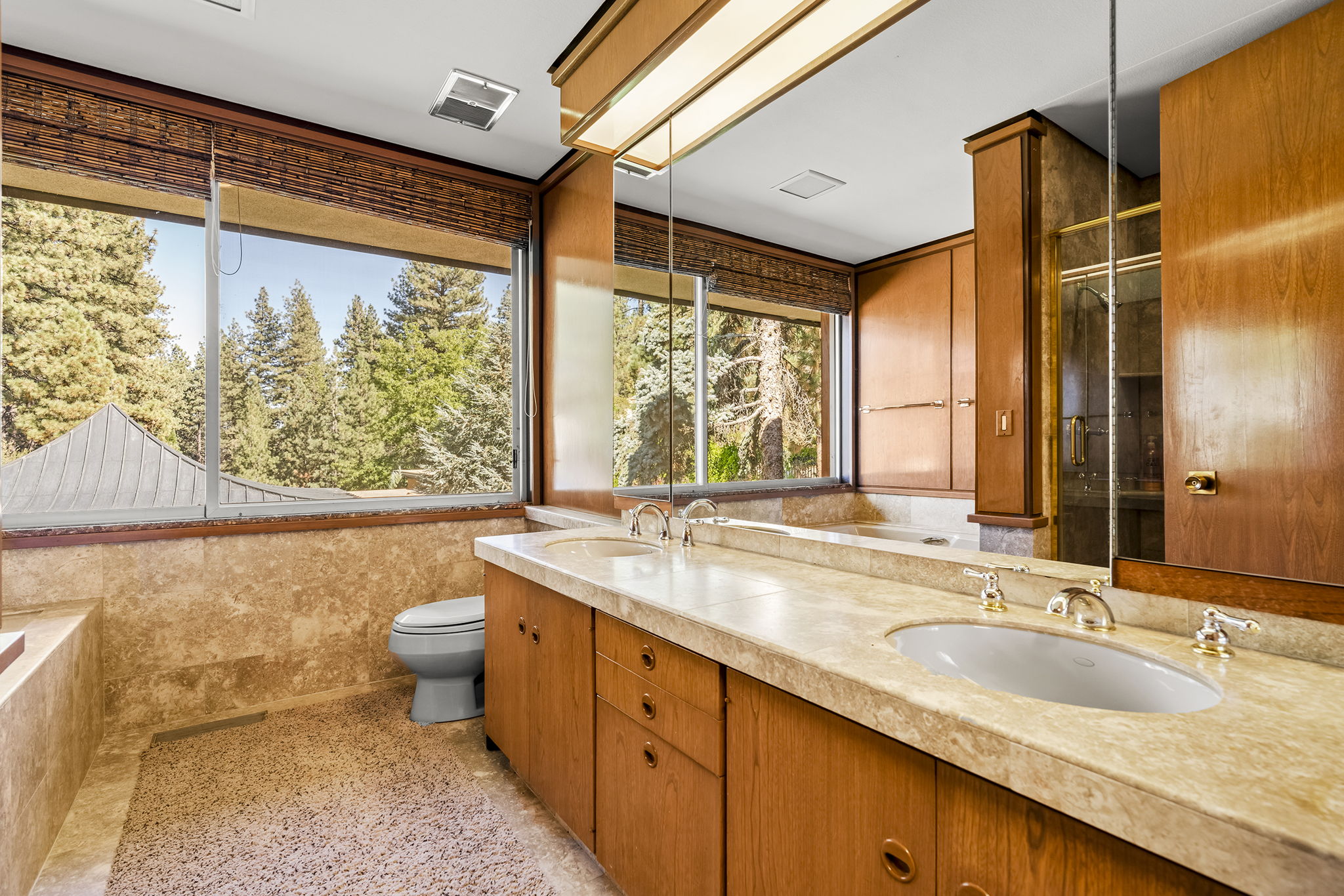 4045 Old Highway 395 Photo 68