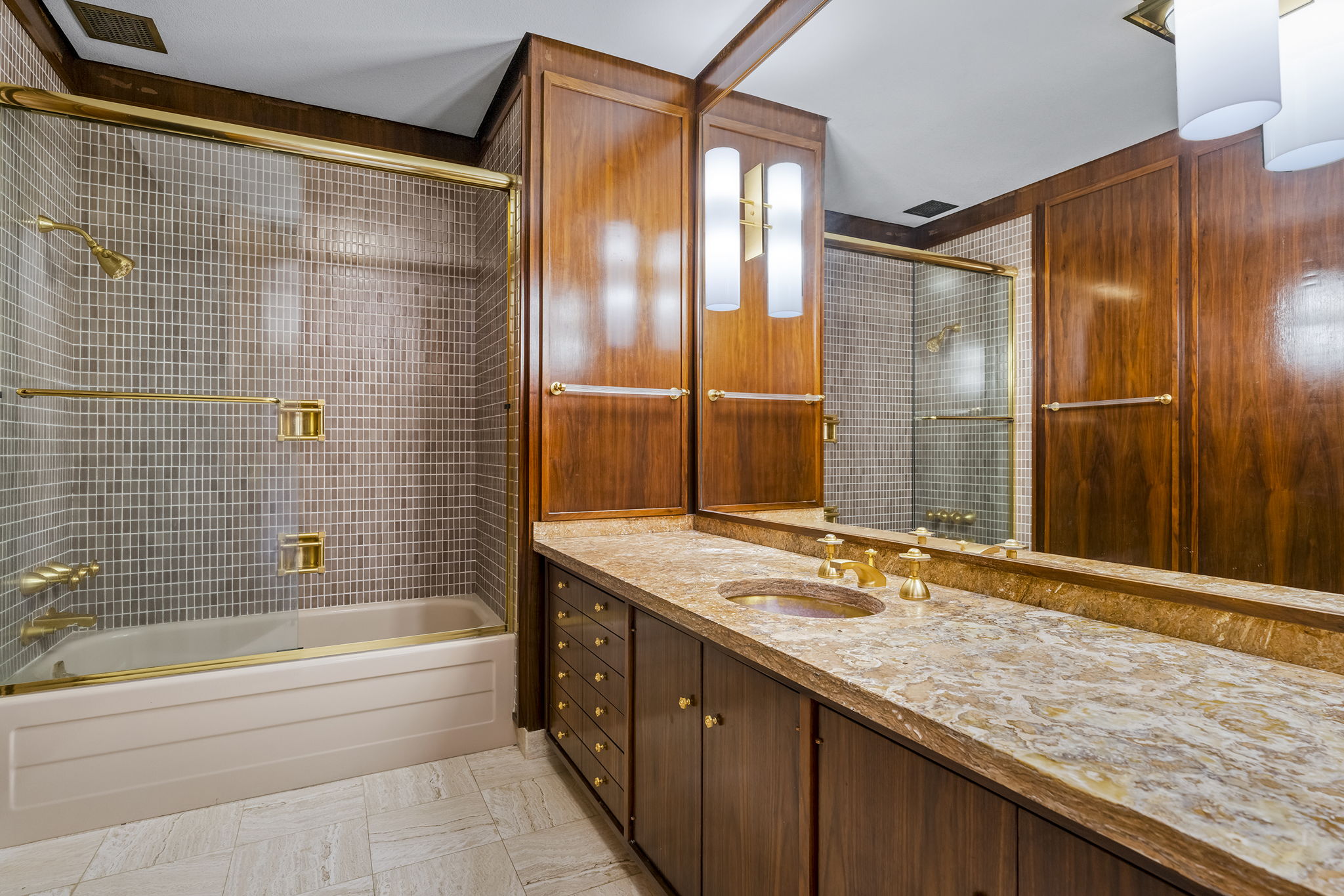 4045 Old Highway 395 Photo 61