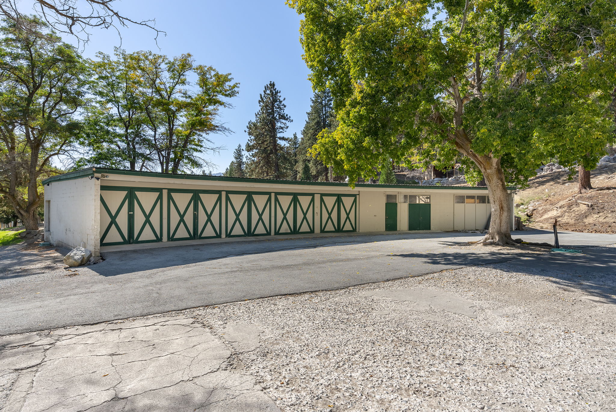 4045 Old Highway 395 Photo 123