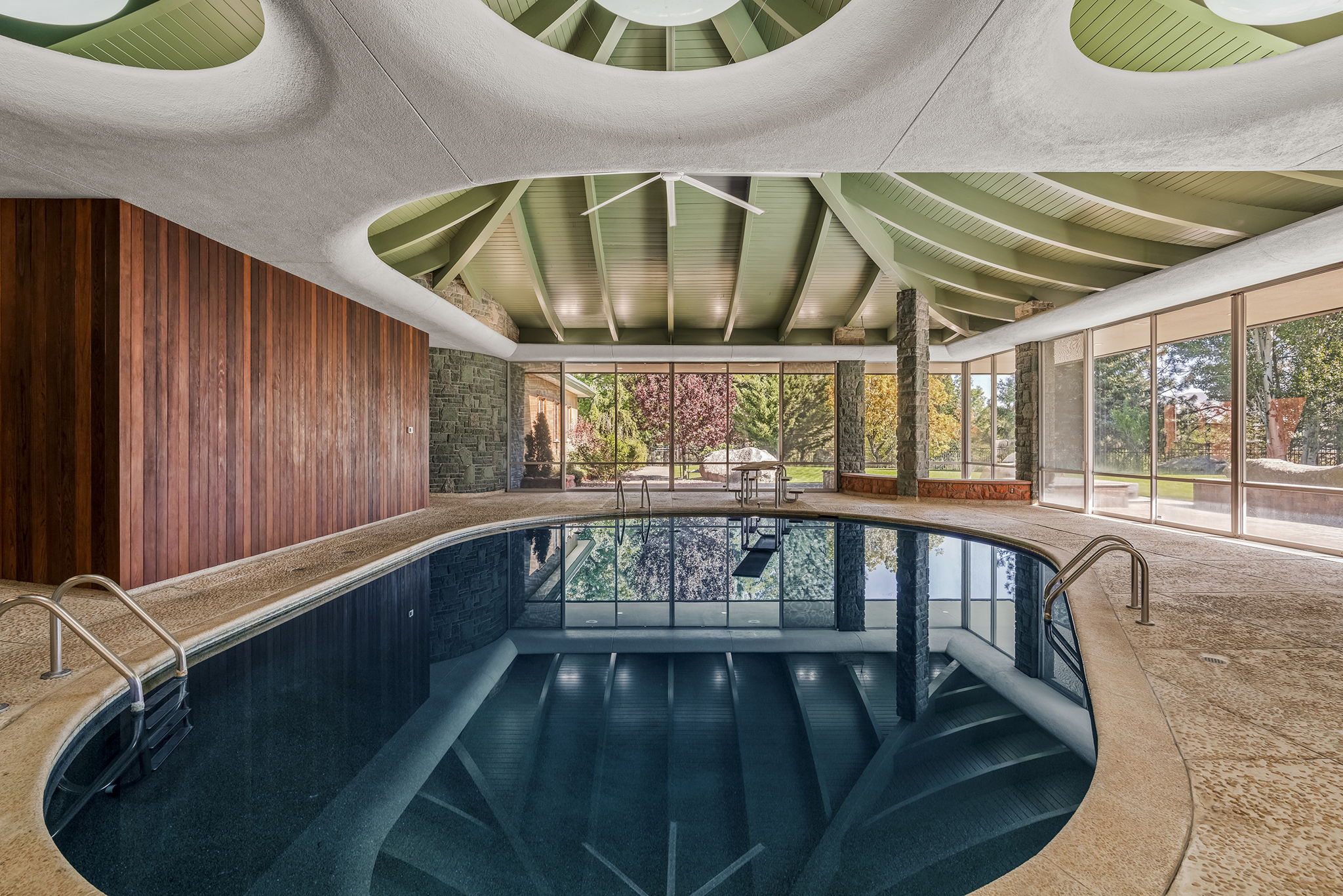 4045 Old Highway 395 Photo 32