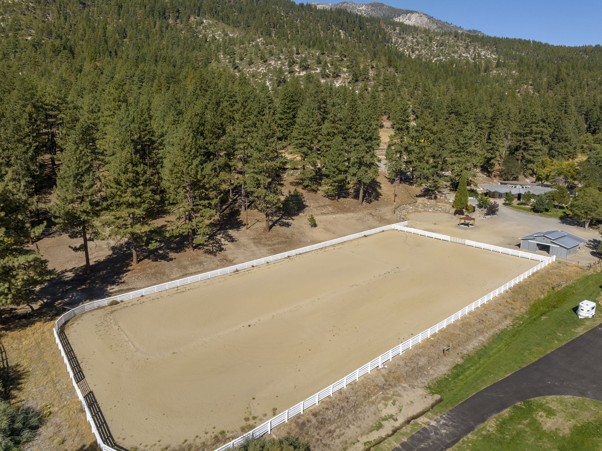 4045 Old Highway 395 Photo 131