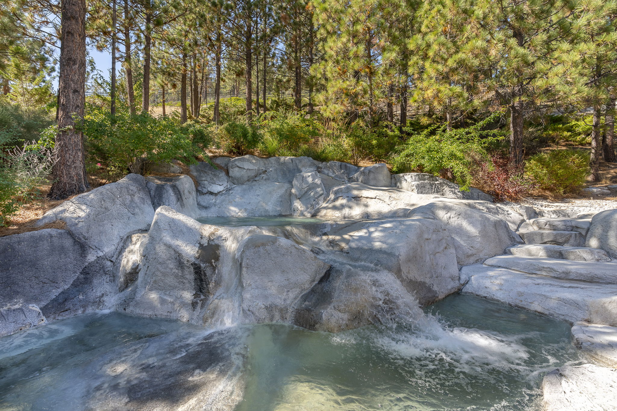 4045 Old Highway 395 Photo 112