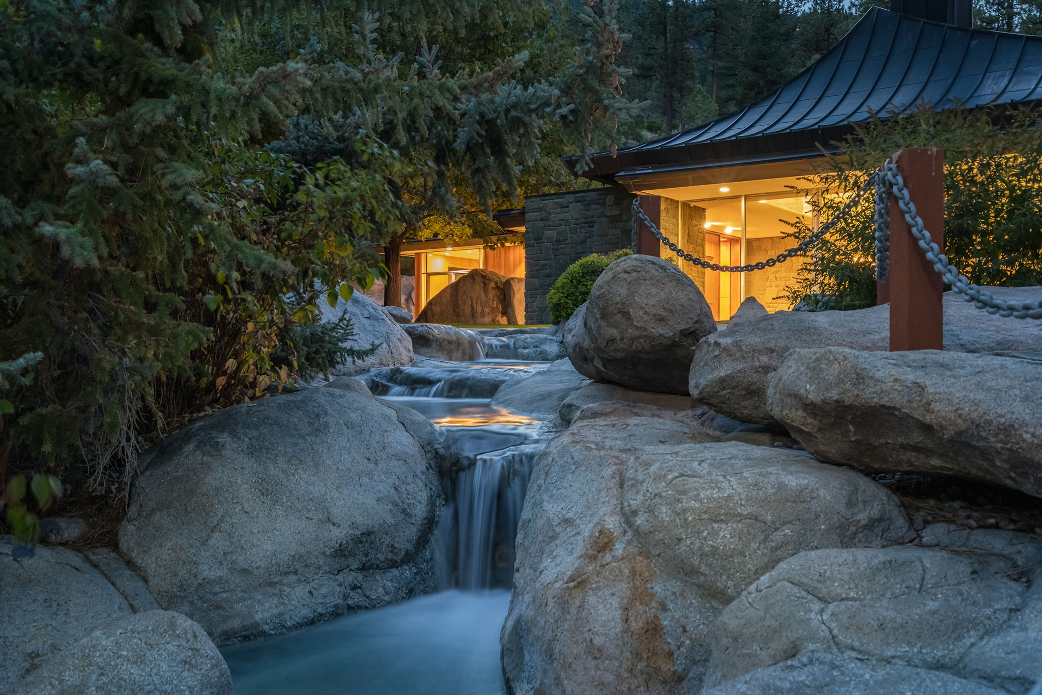 4045 Old Highway 395 Photo 102