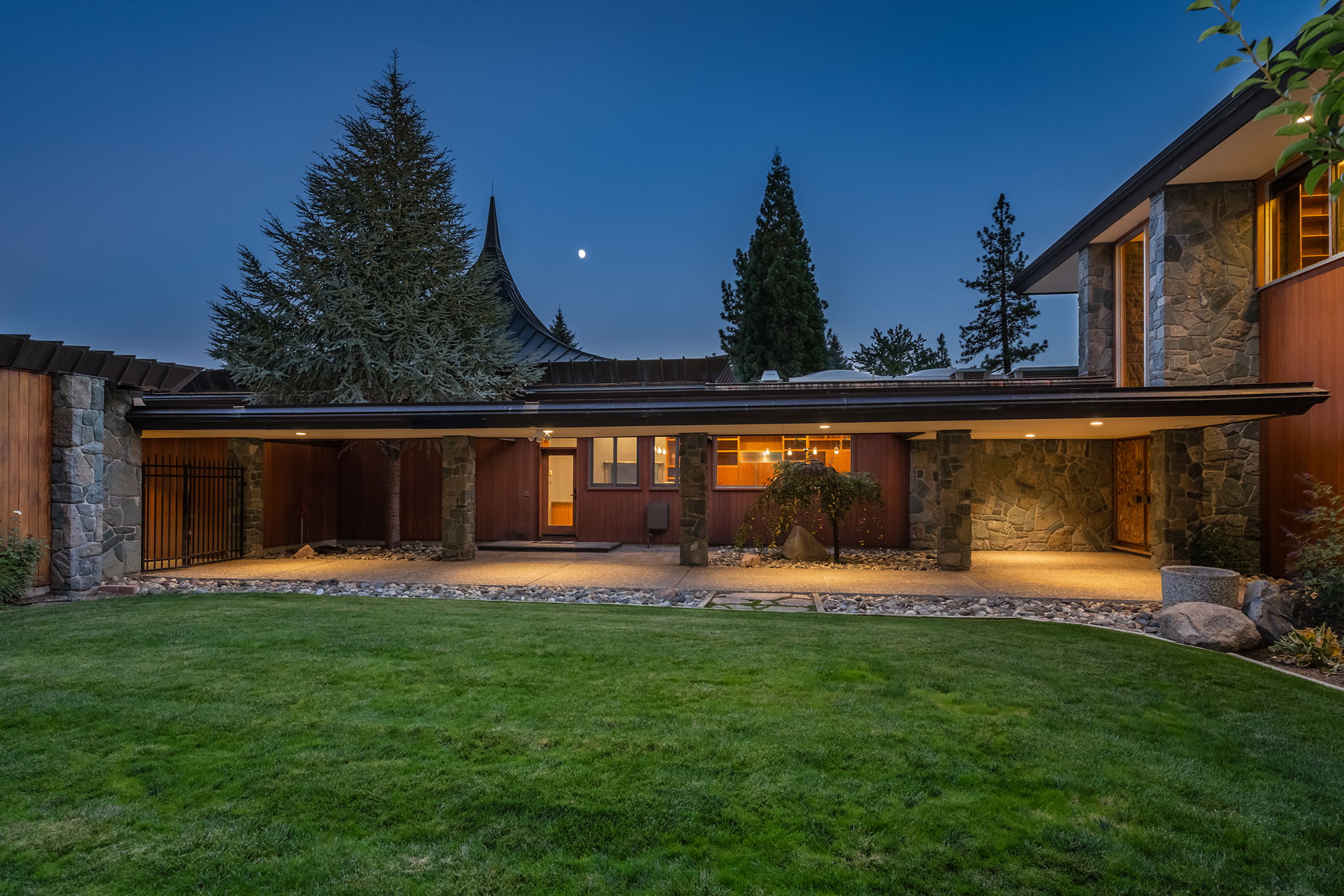 4045 Old Highway 395 Photo 12