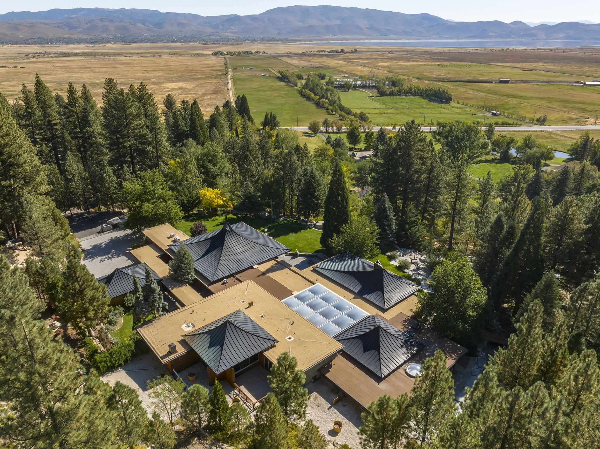 4045 Old Highway 395 Photo 141