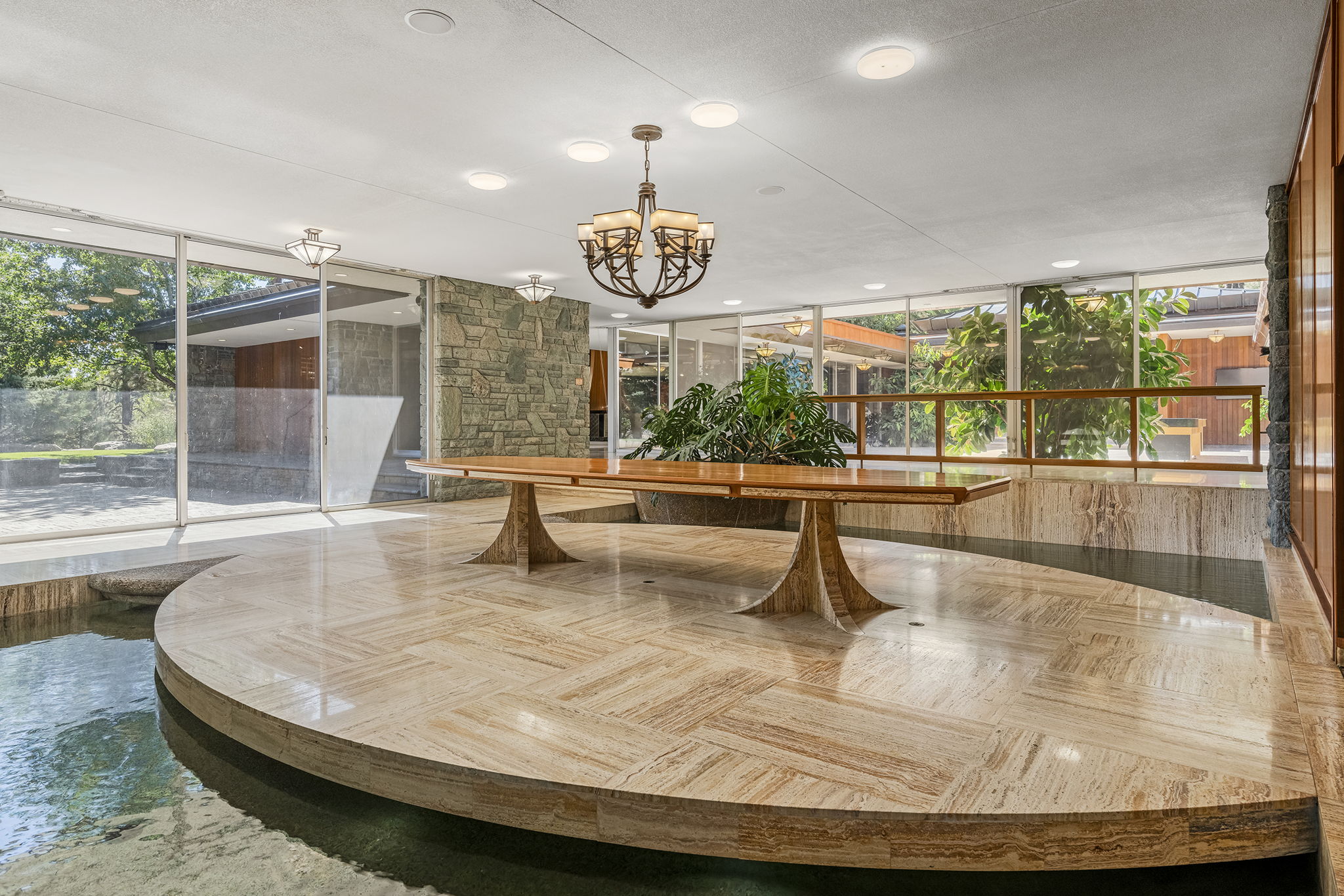 4045 Old Highway 395 Photo 23