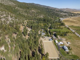 4045 Old Highway 395 Photo 151