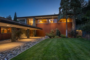 4045 Old Highway 395 Photo 9