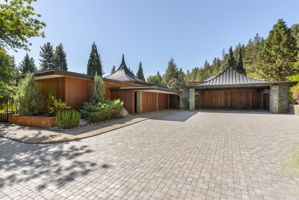 4045 Old Highway 395 Photo 6