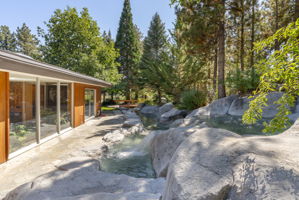 4045 Old Highway 395 Photo 110