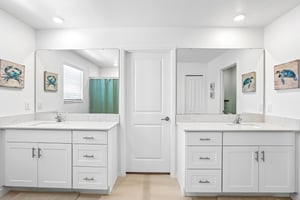Capri Coast Dr-S1310-047.jpg