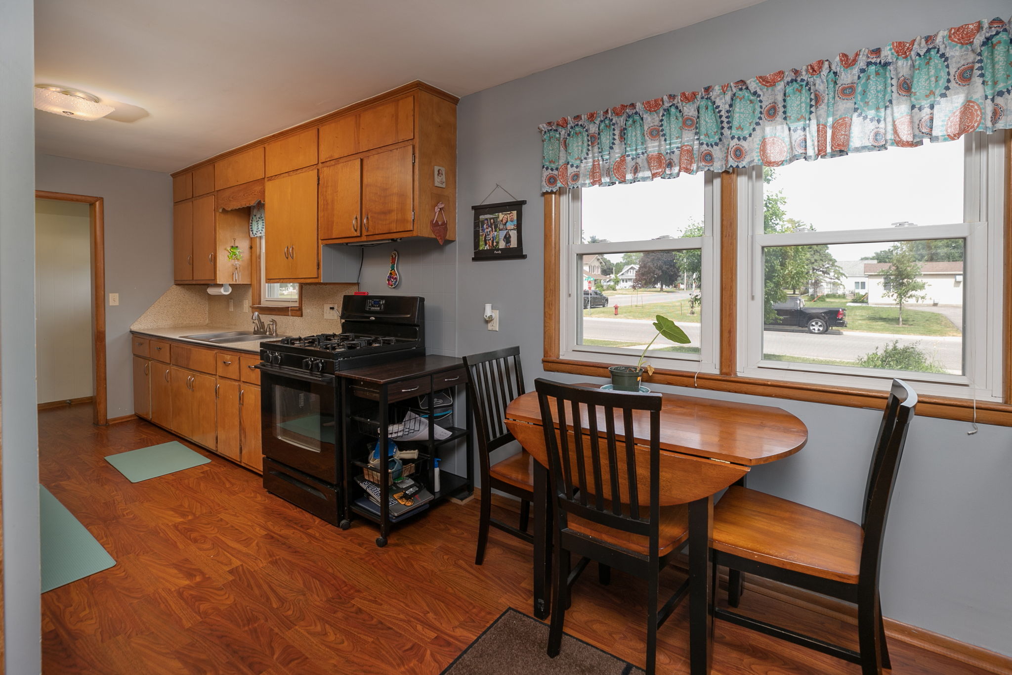 13-Dining Room