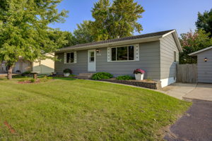20 Exterior Front