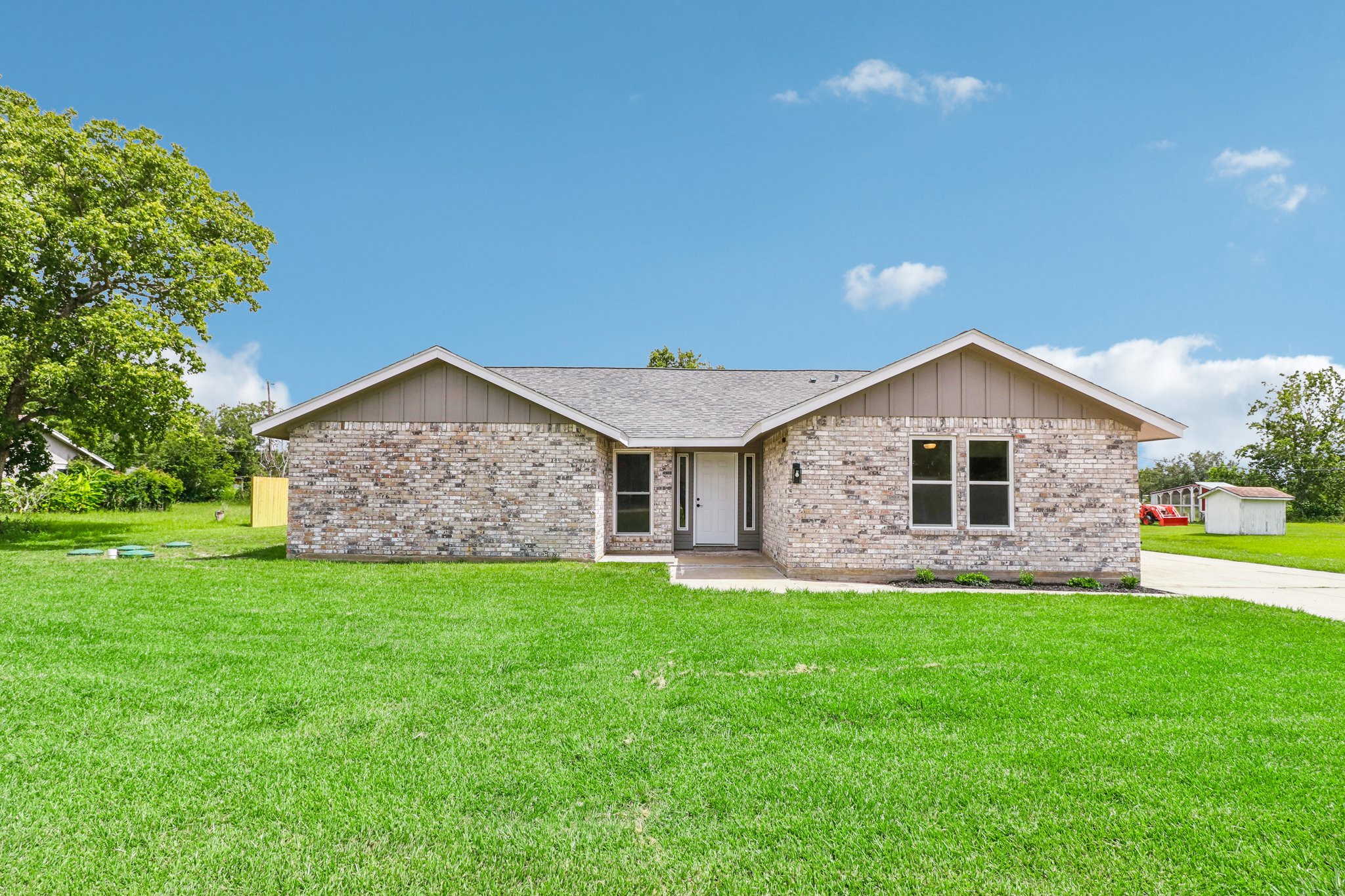 County Road 243-002.jpg