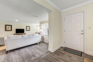 Foyer/Living Room