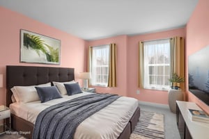 DSC02001 virtually staged.jpeg