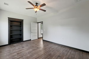  Photo 35