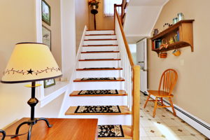 BACK STAIRS2