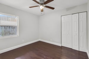 405SW77Ave-15 furniture removed.jpeg