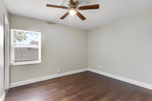 405SW77Ave-16 furniture removed.jpeg