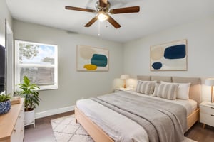 405SW77Ave-16 furniture removed virtually staged.jpeg