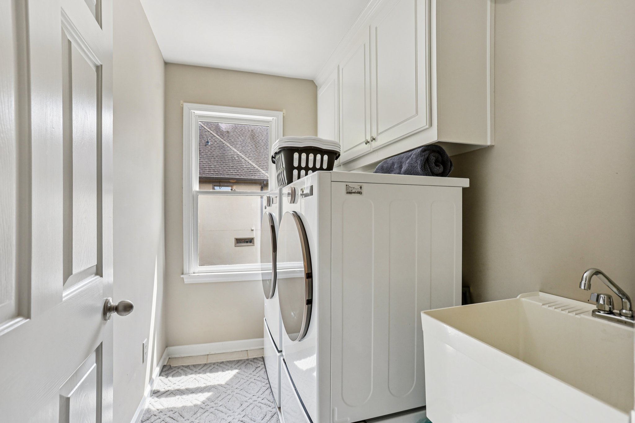 Homestead Ridge Dr-S2908-046.jpg
