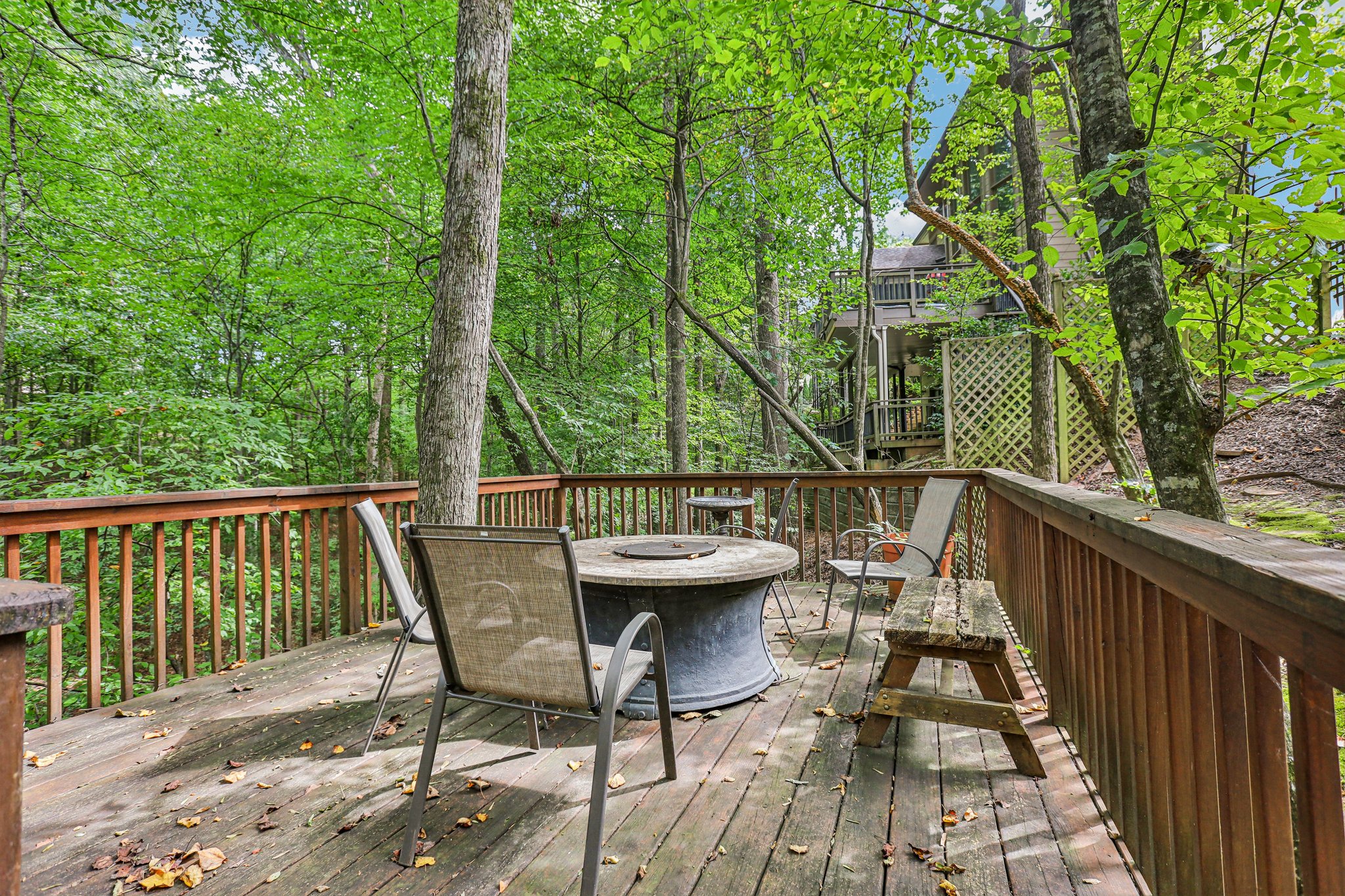 Homestead Ridge Dr-S2908-068.jpg