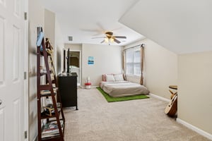 Homestead Ridge Dr-S2908-054.jpg